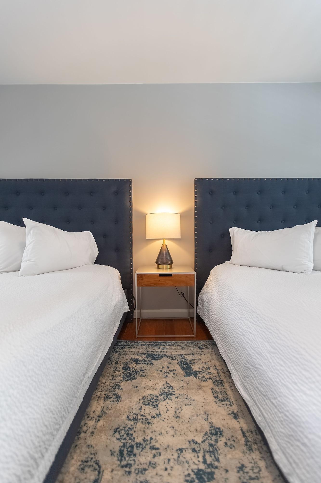 Seven Hills Inn Lenox Ngoại thất bức ảnh
