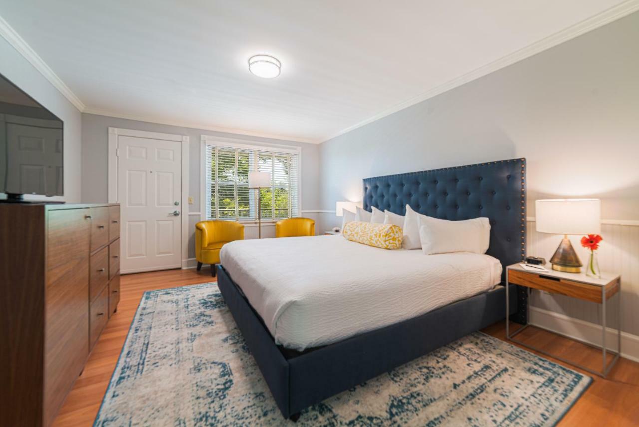 Seven Hills Inn Lenox Ngoại thất bức ảnh