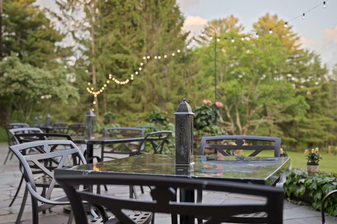 Seven Hills Inn Lenox Ngoại thất bức ảnh